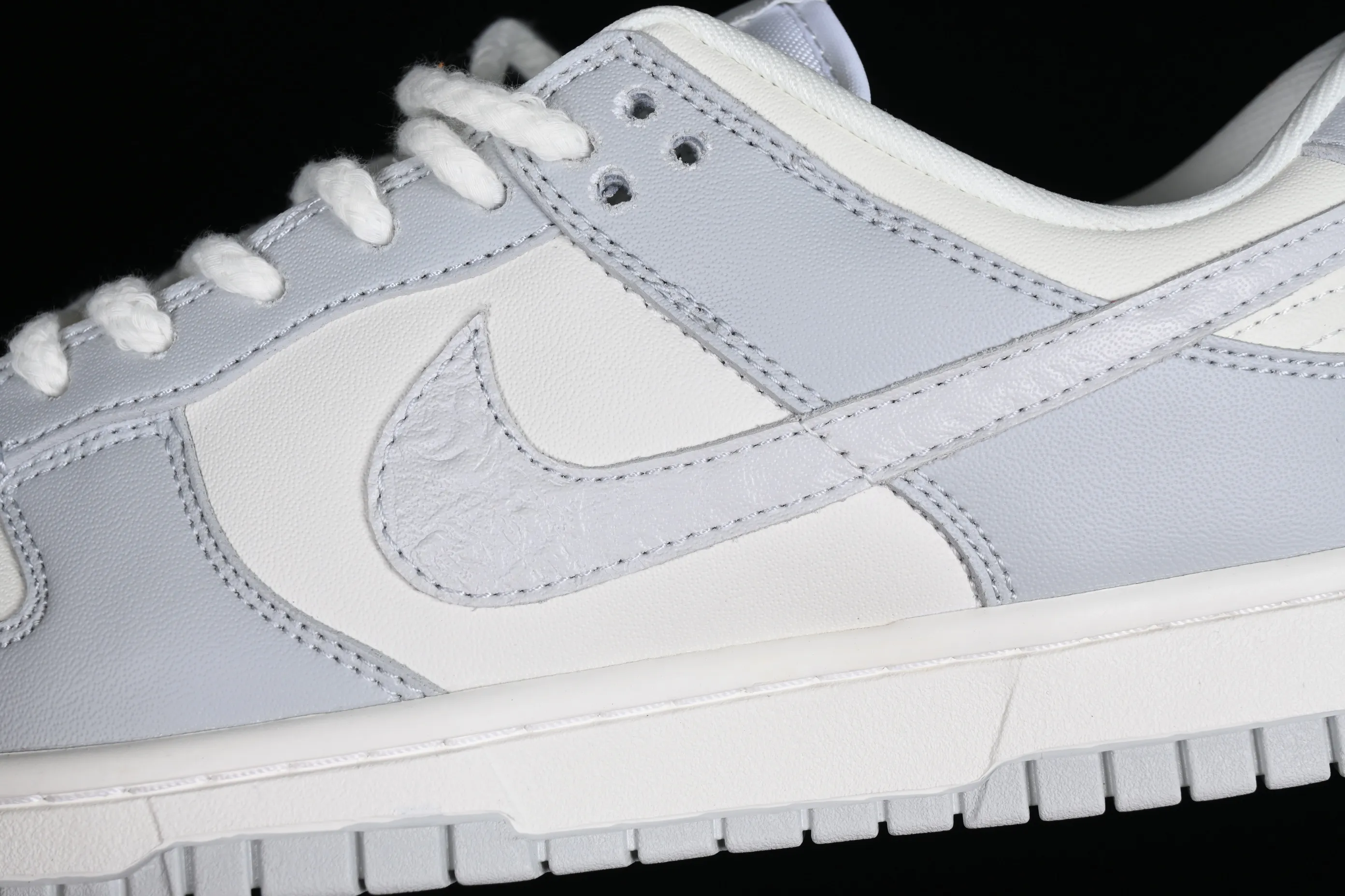All categories Nk SB Dunk series Nk SB Dunk Low low-top sneakers Nk Dunk Low "Needlework" embossed gray SB low-top sports and leisure sneakers FJ4553-133